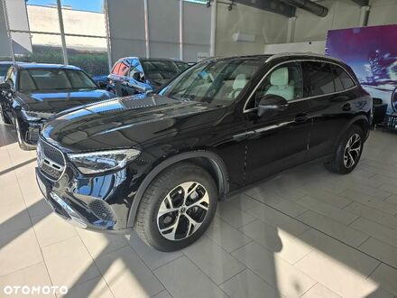 Мерседес ЦЛЦ-класс 2023 в Европе на Automoto.ua Черный Мерседес ЦЛЦ-класс, объемом двигателя 1 л и пробегом 16 тыс. км за 60025 $, фото 1 на Automoto.ua