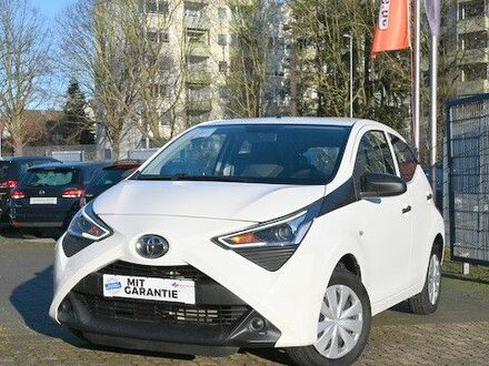 Тойота Айго 2019 у Європі на Automoto.ua Білий Тойота Айго, об'ємом двигуна 1 л та пробігом 16 тис. км за 10378 $, фото 1 на Automoto.ua