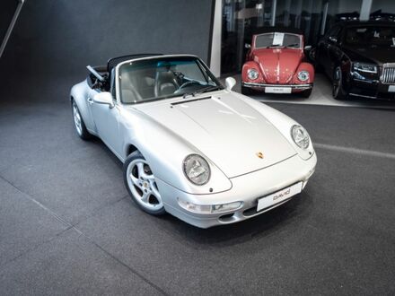 Порше 993 1997 в Европе на Automoto.ua Серебряный Порше 993, объемом двигателя 3.6 л и пробегом 96 тыс. км за 85952 $, фото 1 на Automoto.ua