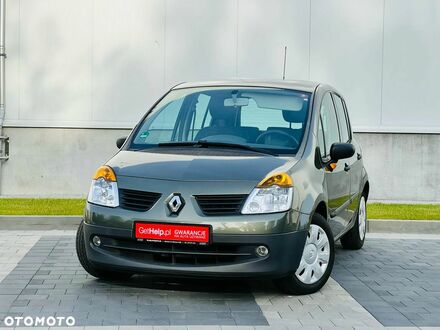 Рено Модус 2005 в Европе на Automoto.ua Зеленый Рено Модус, объемом двигателя 1 л и пробегом 181 тыс. км за 8900 $, фото 1 на Automoto.ua