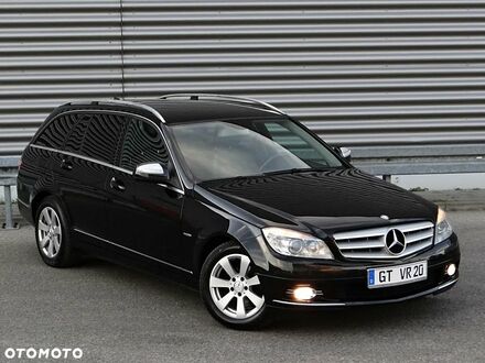 Мерседес Ц-Класс 2008 в Европе на Automoto.ua Черный Мерседес Ц-Класс, объемом двигателя 1 л и пробегом 190 тыс. км за 6780 $, фото 1 на Automoto.ua
