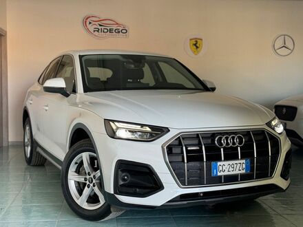 Ауди Ку 5 2021 в Европе на Automoto.ua Белый Ауди Ку 5, объемом двигателя 1.97 л и пробегом 129 тыс. км за 38238 $, фото 1 на Automoto.ua