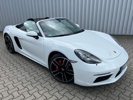 Білий Порше Boxster, об'ємом двигуна 2.5 л та пробігом 85 тис. км за 65328 $, фото 1 на Automoto.ua