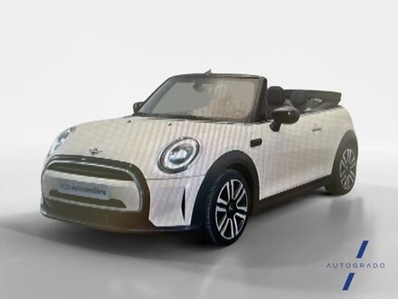Міні Купєр Кабріо 2022 у Європі на Automoto.ua Білий Міні Купєр Кабріо, об'ємом двигуна 1.5 л та пробігом 47 тис. км за 28514 $, фото 1 на Automoto.ua