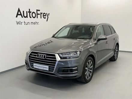 Ауди Ку 7 2018 в Европе на Automoto.ua Серый Ауди Ку 7, объемом двигателя 2.97 л и пробегом 72 тыс. км за 52109 $, фото 1 на Automoto.ua