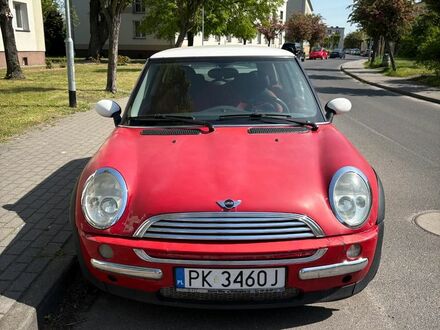 Мини Купер 2003 в Европе на Automoto.ua Красный Мини Купер, объемом двигателя 1 л и пробегом 206 тыс. км за 1574 $, фото 1 на Automoto.ua