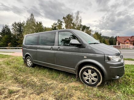 Фольксваген Каравелла 2012 в Европе на Automoto.ua Серый Фольксваген Каравелла, объемом двигателя 1.97 л и пробегом 240000 тыс. км за 56580 $, фото 1 на Automoto.ua