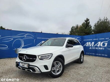 Мерседес ЦЛЦ-клас 2019 у Європі на Automoto.ua Білий Мерседес ЦЛЦ-клас, об'ємом двигуна 1 л та пробігом 97 тис. км за 35441 $, фото 1 на Automoto.ua