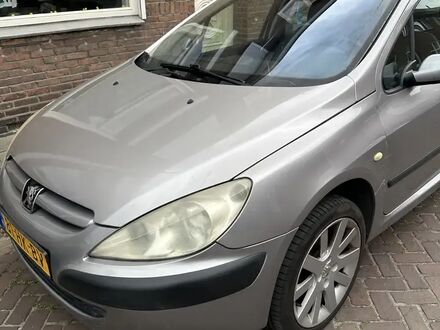 Пежо 307 2001 у Європі на Automoto.ua Пежо 307, об'ємом двигуна 1.59 л та пробігом 247 тис. км за 1941 $, фото 1 на Automoto.ua