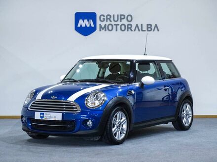 Мини Мини 2013 в Европе на Automoto.ua Синий Мини Мини, объемом двигателя 1.6 л и пробегом 61 тыс. км за 14720 $, фото 1 на Automoto.ua