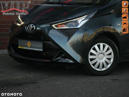 Тойота Айго 2019 в Европе на Automoto.ua Серый Тойота Айго, объемом двигателя 1 л и пробегом 151 тыс. км за 32990 $, фото 1 на Automoto.ua