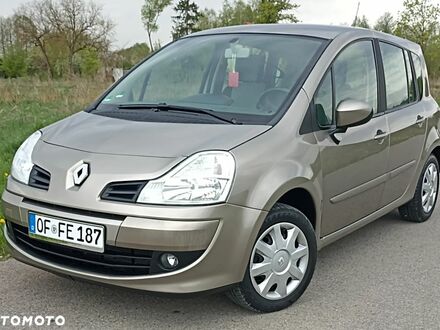 Рено Модус 2009 в Европе на Automoto.ua Рено Модус, объемом двигателя 1 л и пробегом 101 тыс. км за 14900 $, фото 1 на Automoto.ua
