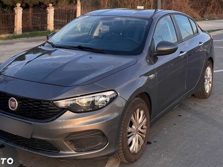 Фіат Тіпо 2018 у Європі на Automoto.ua Чорний Фіат Тіпо, об'ємом двигуна 1 л та пробігом 84 тис. км за 9444 $, фото 1 на Automoto.ua