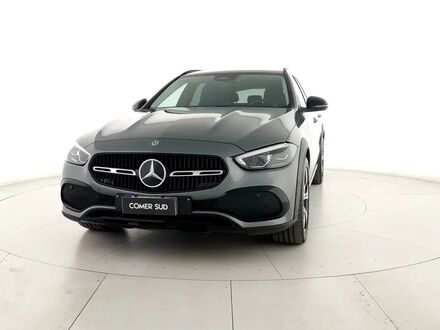 Мерседес Ц 220 2022 в Европе на Automoto.ua Серый Мерседес Ц 220, объемом двигателя 0 л и пробегом 98 тыс. км за 41987 $, фото 1 на Automoto.ua