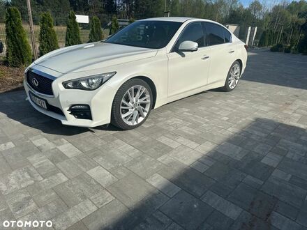 Інфініті Q50, об'ємом двигуна 1.99 л та пробігом 122 тис. км за 21382 $, фото 1 на Automoto.ua