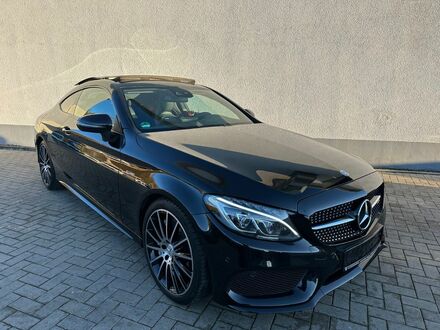Мерседес C43 AMG 2016 в Европе на Automoto.ua Черный Мерседес C43 AMG, объемом двигателя 3 л и пробегом 282 тыс. км за 25977 $, фото 1 на Automoto.ua