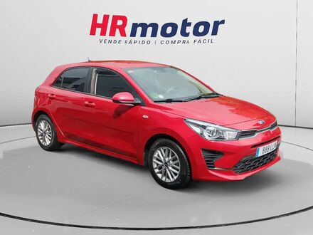 Киа Рио 2020 в Европе на Automoto.ua Красный Киа Рио, объемом двигателя 1.25 л и пробегом 40 тыс. км за 14028 $, фото 1 на Automoto.ua