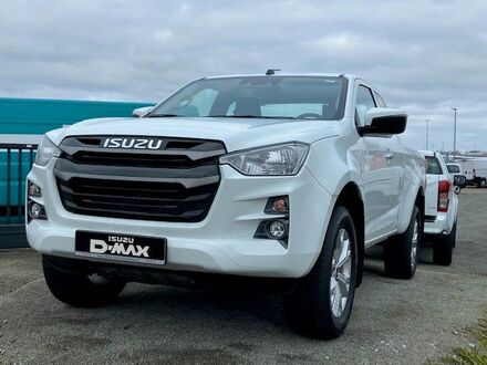 Білий Ісузу D-Max, об'ємом двигуна 1.9 л та пробігом 50 тис. км за 39997 $, фото 1 на Automoto.ua