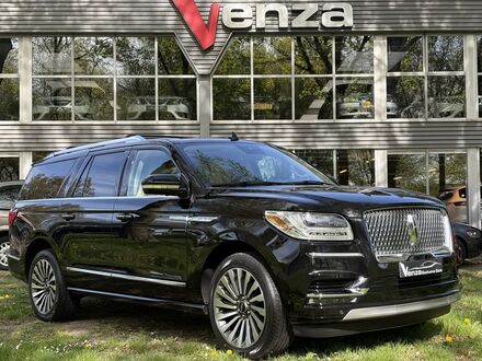 Линкольн Навигатор 2022 в Европе на Automoto.ua Черный Линкольн Навигатор, объемом двигателя 3.5 л и пробегом 4 тыс. км за 160258 $, фото 1 на Automoto.ua