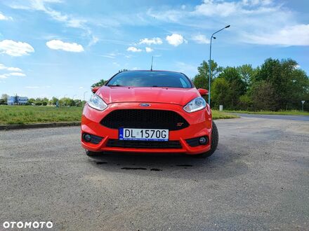 Форд Фієста, об'ємом двигуна 1.6 л та пробігом 177 тис. км за 8618 $, фото 1 на Automoto.ua