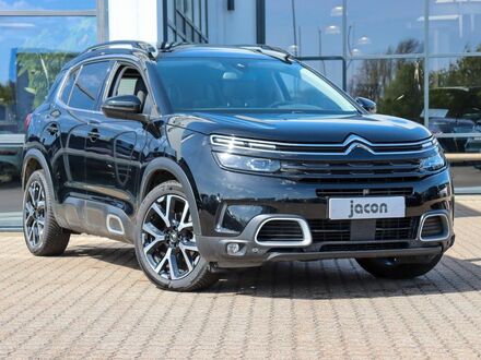 Сітроен C5 Aircross 2021 у Європі на Automoto.ua Чорний Сітроен C5 Aircross, об'ємом двигуна 2 л та пробігом 74 тис. км за 20225 $, фото 1 на Automoto.ua