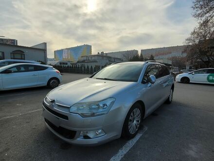 Сітроен С5 2009 у Європі на Automoto.ua Сірий Сітроен С5, об'ємом двигуна 1 л та пробігом 249 тис. км за 8900 $, фото 1 на Automoto.ua