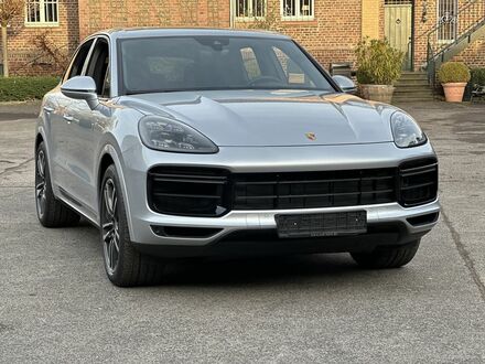 Порше Cayenne 2018 у Європі на Automoto.ua Срібний Порше Cayenne, об'ємом двигуна 4 л та пробігом 70 тис. км за 116096 $, фото 1 на Automoto.ua