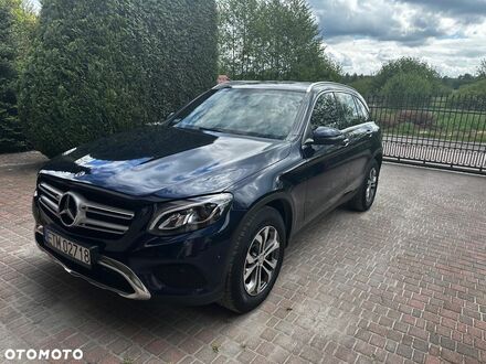 Мерседес ЦЛЦ-класс 2017 в Европе на Automoto.ua Мерседес ЦЛЦ-класс, объемом двигателя 2.14 л и пробегом 143 тыс. км за 29540 $, фото 1 на Automoto.ua