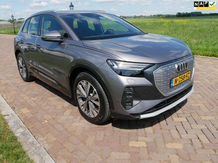 Ауді Q4 e-tron 2021 у Європі на Automoto.ua Сірий Ауді Q4 e-tron, об'ємом двигуна 0 л та пробігом 71 тис. км за 30452 $, фото 1 на Automoto.ua