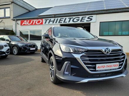 BAIC X55 2022 в Европе на Automoto.ua Черный BAIC X55, объемом двигателя 1.5 л и пробегом 62 тыс. км за 16468 $, фото 1 на Automoto.ua