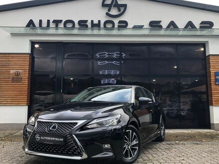 Лексус CT 200h 2018 у Європі на Automoto.ua Чорний Лексус CT 200h, об'ємом двигуна 1.8 л та пробігом 50 тис. км за 20602 $, фото 1 на Automoto.ua