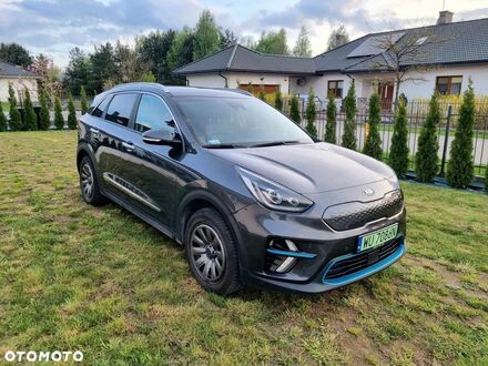 Киа Niro, объемом двигателя 0 л и пробегом 46 тыс. км за 27862 $, фото 1 на Automoto.ua