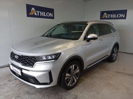 Киа Соренто 2021 в Европе на Automoto.ua Серый Киа Соренто, объемом двигателя 2.15 л и пробегом 79 тыс. км за 35375 $, фото 1 на Automoto.ua