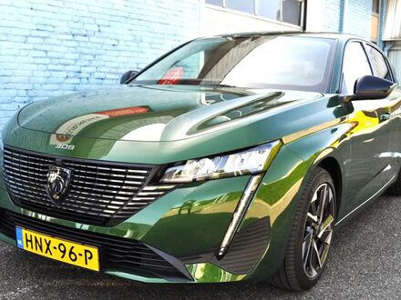 Пежо 308 2023 у Європі на Automoto.ua Зелений Пежо 308, об'ємом двигуна 1.2 л та пробігом 28 тис. км за 28191 $, фото 1 на Automoto.ua