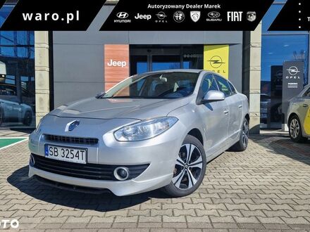 Рено Флюенс 2012 в Европе на Automoto.ua Серый Рено Флюенс, объемом двигателя 1 л и пробегом 152 тыс. км за 6054 $, фото 1 на Automoto.ua