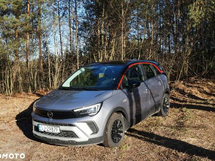 Опель Crossland 2021 в Европе на Automoto.ua Серый Опель Crossland, объемом двигателя 1.2 л и пробегом 75 тыс. км за 49900 $, фото 1 на Automoto.ua