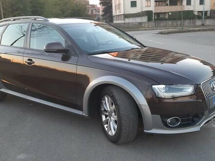 Коричневий Ауді A4 Allroad, об'ємом двигуна 1.97 л та пробігом 195 тис. км за 15591 $, фото 1 на Automoto.ua