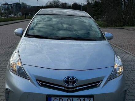 Тойота Prius Plus, об'ємом двигуна 1.8 л та пробігом 265 тис. км за 8531 $, фото 1 на Automoto.ua