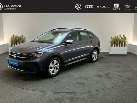 Фольксваген Taigo 2023 у Європі на Automoto.ua Сірий Фольксваген Taigo, об'ємом двигуна 1 л та пробігом 34 тис. км за 23776 $, фото 1 на Automoto.ua