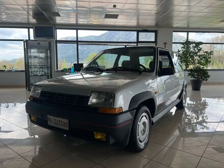 Рено 5 1987 в Европе на Automoto.ua Рено 5, объемом двигателя 1.4 л и пробегом 120 тыс. км за 22790 $, фото 1 на Automoto.ua