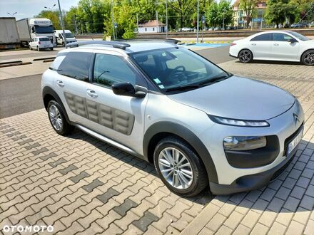 Ситроен C4 Кактус 2016 в Европе на Automoto.ua Серый Ситроен C4 Кактус, объемом двигателя 1 л и пробегом 121 тыс. км за 33900 $, фото 1 на Automoto.ua