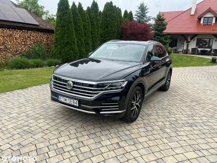 Фольксваген Туарег 2018 в Европе на Automoto.ua Черный Фольксваген Туарег, объемом двигателя 2.97 л и пробегом 165 тыс. км за 40436 $, фото 1 на Automoto.ua