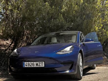 Тесла Модель 3 2019 в Европе на Automoto.ua Тесла Модель 3, объемом двигателя 0 л и пробегом 170 тыс. км за 21883 $, фото 1 на Automoto.ua