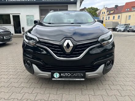 Рено Kadjar 2016 в Европе на Automoto.ua Черный Рено Kadjar, объемом двигателя 1.46 л и пробегом 117 тыс. км за 15969 $, фото 1 на Automoto.ua