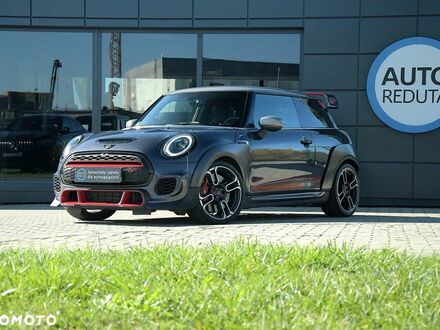 Мини John Cooper Works 2020 в Европе на Automoto.ua Серый Мини John Cooper Works, объемом двигателя 1 л и пробегом 62 тыс. км за 149900 $, фото 1 на Automoto.ua