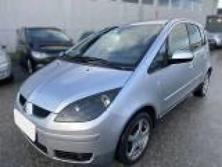 Міцубісі Кольт 2009 у Європі на Automoto.ua Сірий Міцубісі Кольт, об'ємом двигуна 1.12 л та пробігом 150 тис. км за 2299 $, фото 1 на Automoto.ua