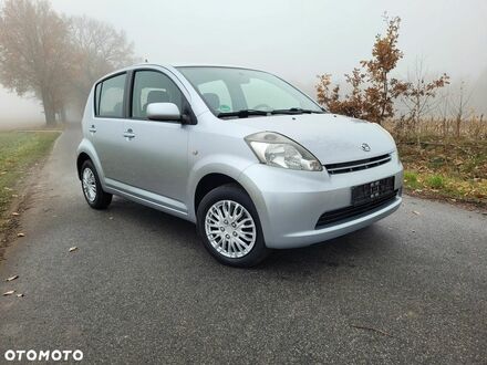 Дайхатсу Sirion, об'ємом двигуна 1 л та пробігом 116 тис. км за 2160 $, фото 1 на Automoto.ua