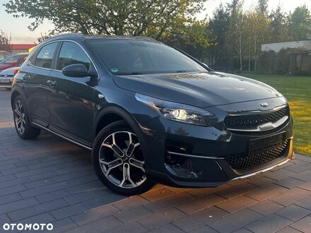 Киа XCeed 2020 в Европе на Automoto.ua Серый Киа XCeed, объемом двигателя 1 л и пробегом 47 тыс. км за 18620 $, фото 1 на Automoto.ua