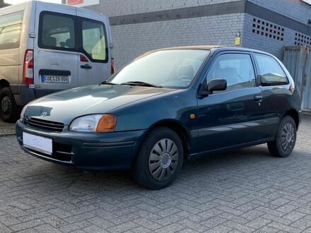 Тойота Старлет 1997 у Європі на Automoto.ua Зелений Тойота Старлет, об'ємом двигуна 1.33 л та пробігом 155 тис. км за 2761 $, фото 1 на Automoto.ua