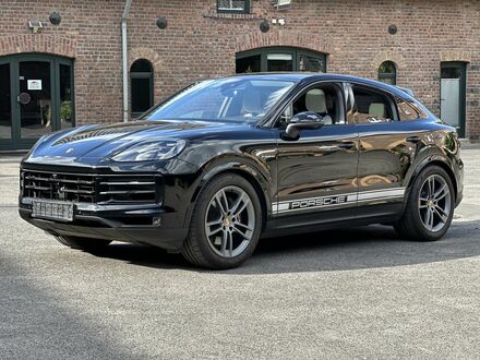 Порше Cayenne 2023 у Європі на Automoto.ua Чорний Порше Cayenne, об'ємом двигуна 3 л та пробігом 23 тис. км за 126339 $, фото 1 на Automoto.ua